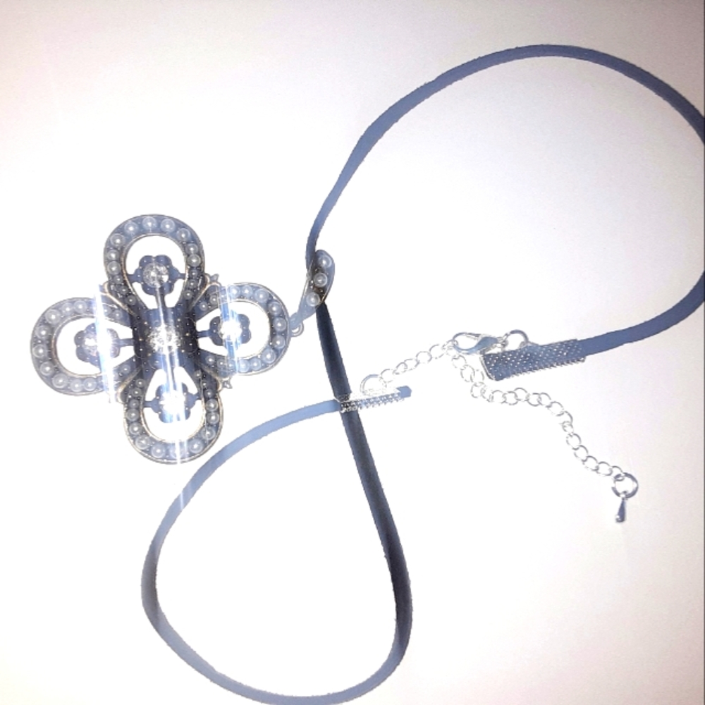 MANTRAS necklace